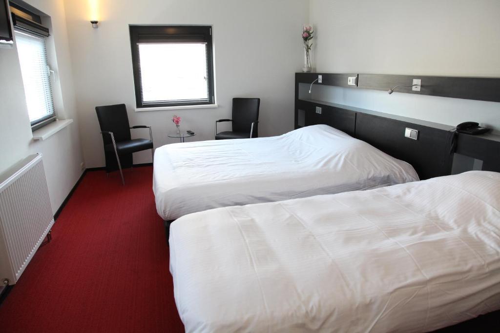 Stads Hotel Boerland Emmen Quarto foto